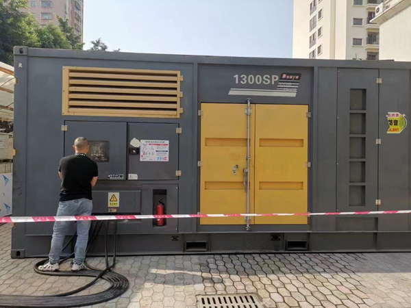 贡井500KW发电机组冬季应该配多大的启动电瓶？